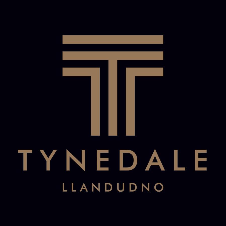 Tynedale Hotel Llandudno Bagian luar foto